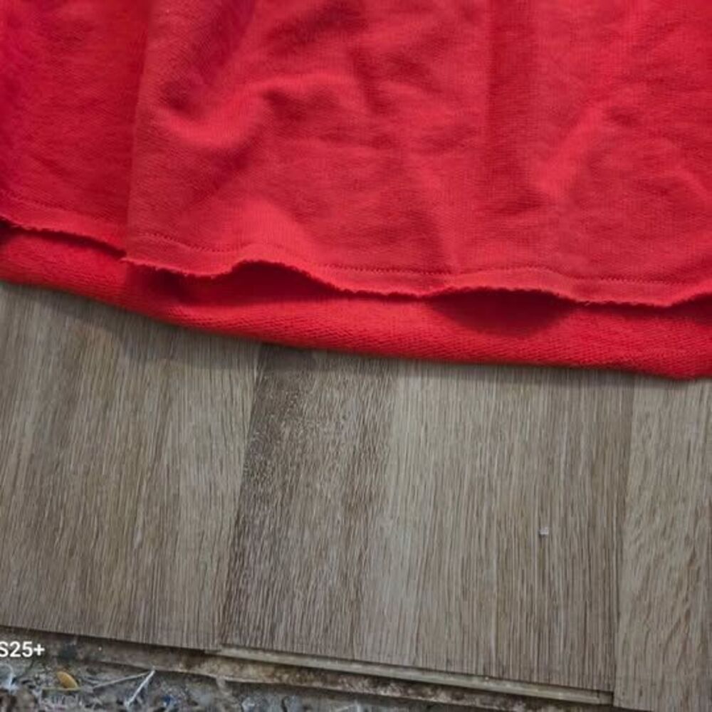 Universal Thread Red Sweatshirt - Picture 2 of 5